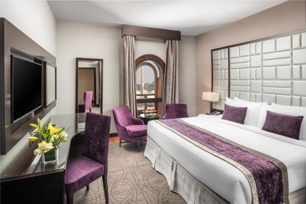 فندق واجهة طيبة