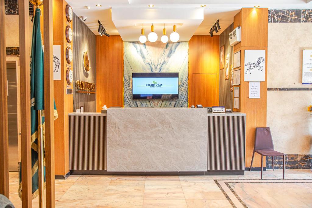 Joan Gold For Furnished Apartments