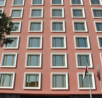 فندق ريف الملز انترناشيونال