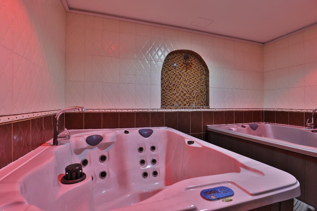 OYO 288 Diafati Residential Units