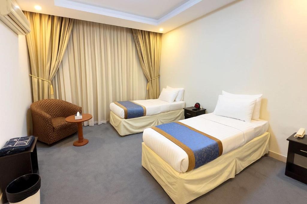 فندق درر الراشدية 