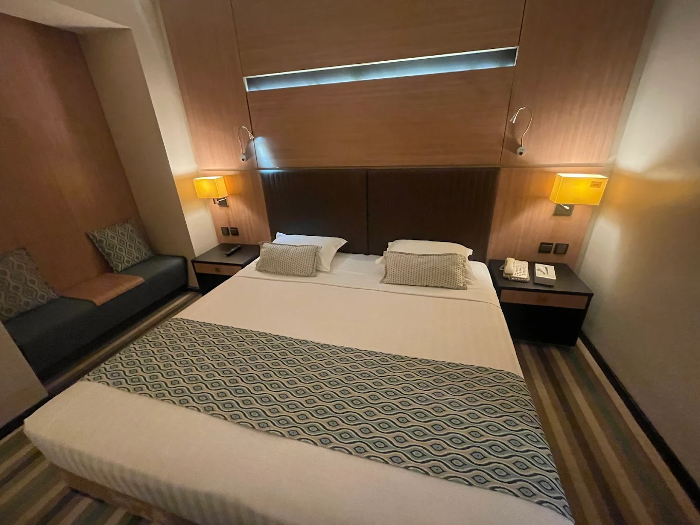 فندق البلاد(AL BILAD HOTEL)