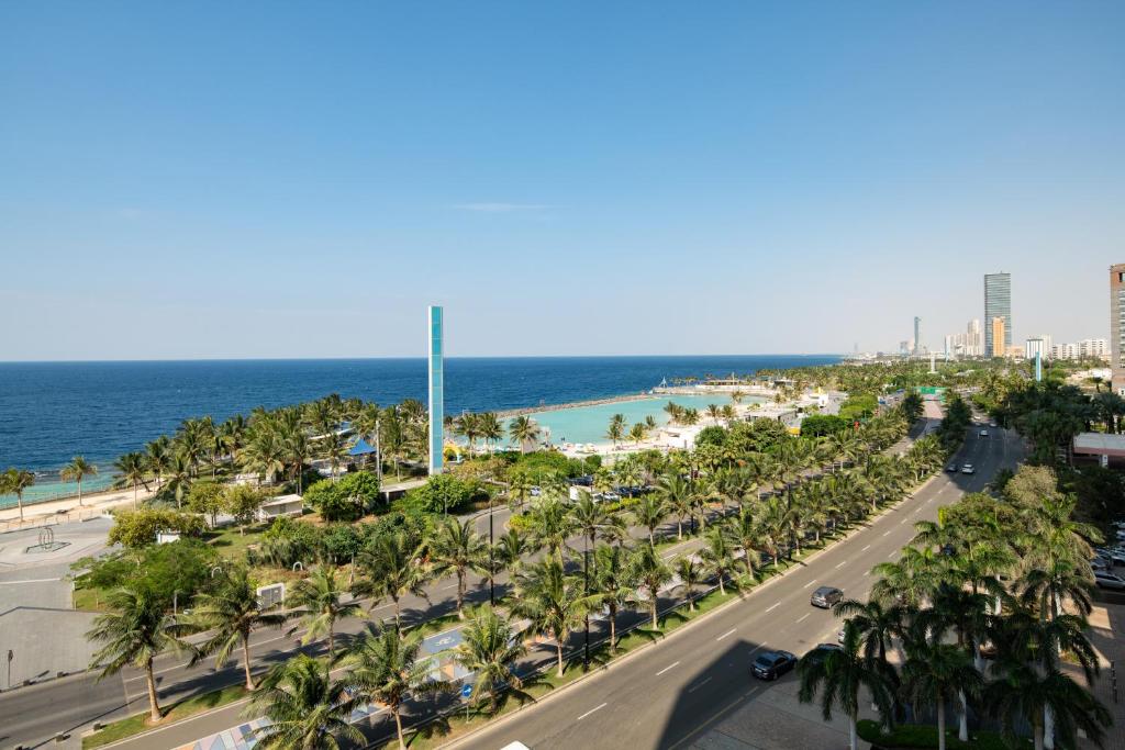 فندق ذا فينيو جدة الكورنيش