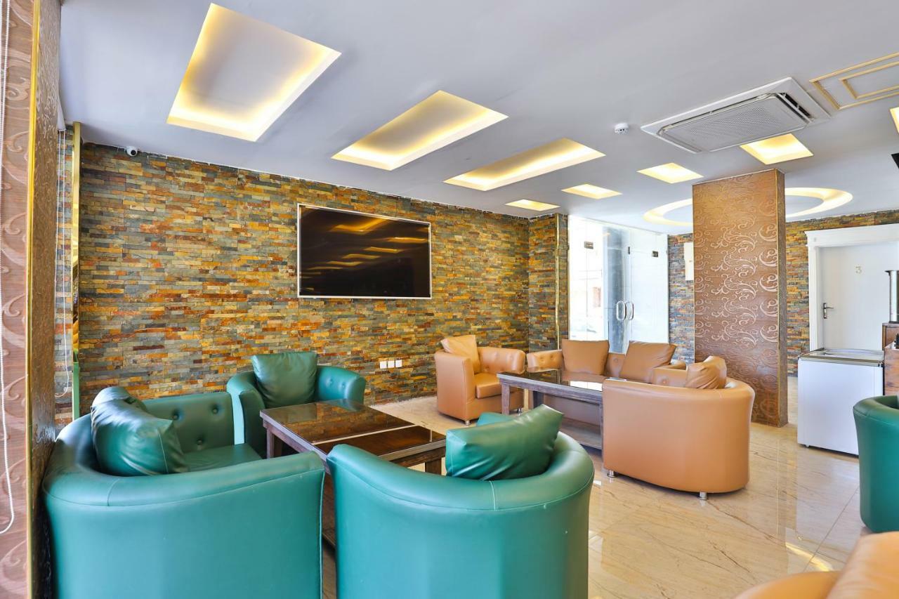 OYO 269 Esfrine Hotel Apartment