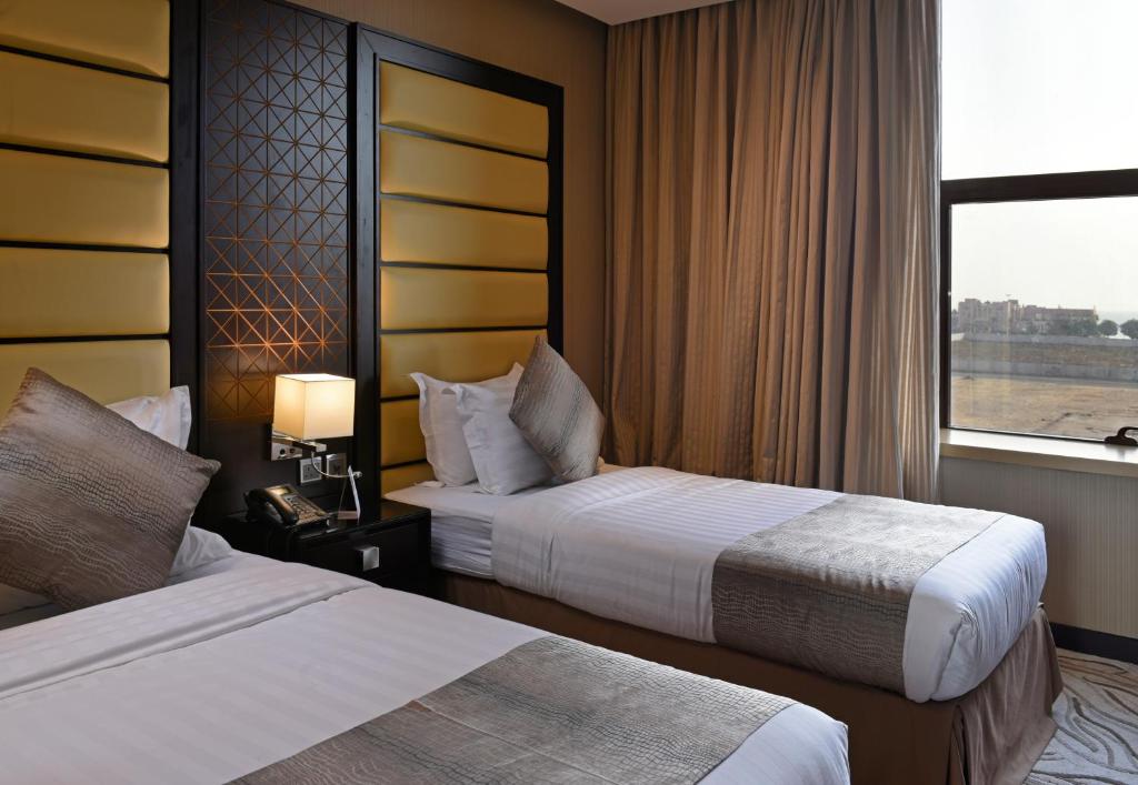 فندق نافيتي ورويك الخبر(Naviti Warwick Al Khobar Hotel)