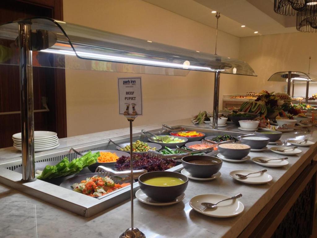 فندق بارك إن باي راديسون مكة العزيزية