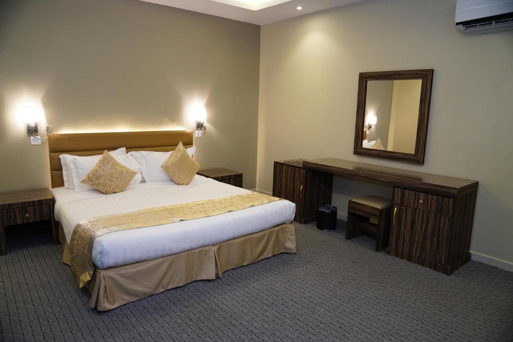 La Rive Hotels   Suites ( EX: Ghosn Al Banafsej Hotel Apartments)