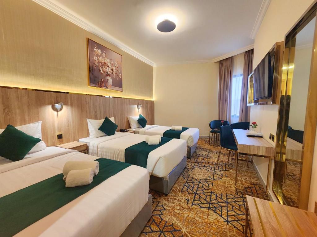 بونسيانا-Poinciana