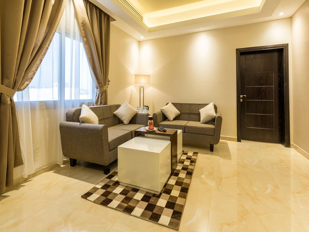 ماديرا للأجنحة الفندقية(Madeira Hotel)